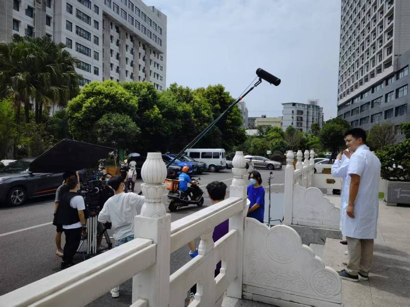 南岳区广告片拍摄公司低成本实现高规格制作的诀窍